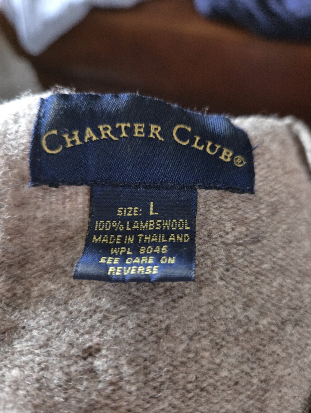 Charter Club Women's V-Neck Lightweight Taupe Lambswool Sweater Large 21" x 25" - Picture 2 of 8